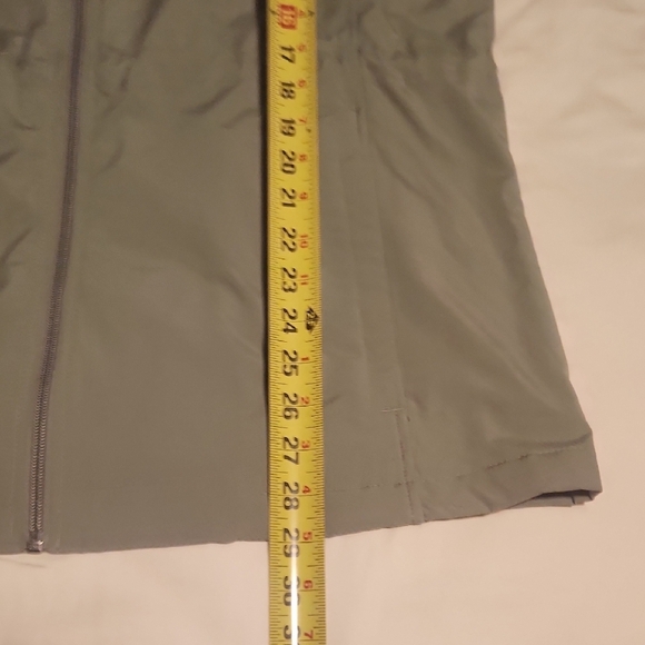 Columbia Women's Light Green Utility Jacket Size XL - Picture 11 of 11